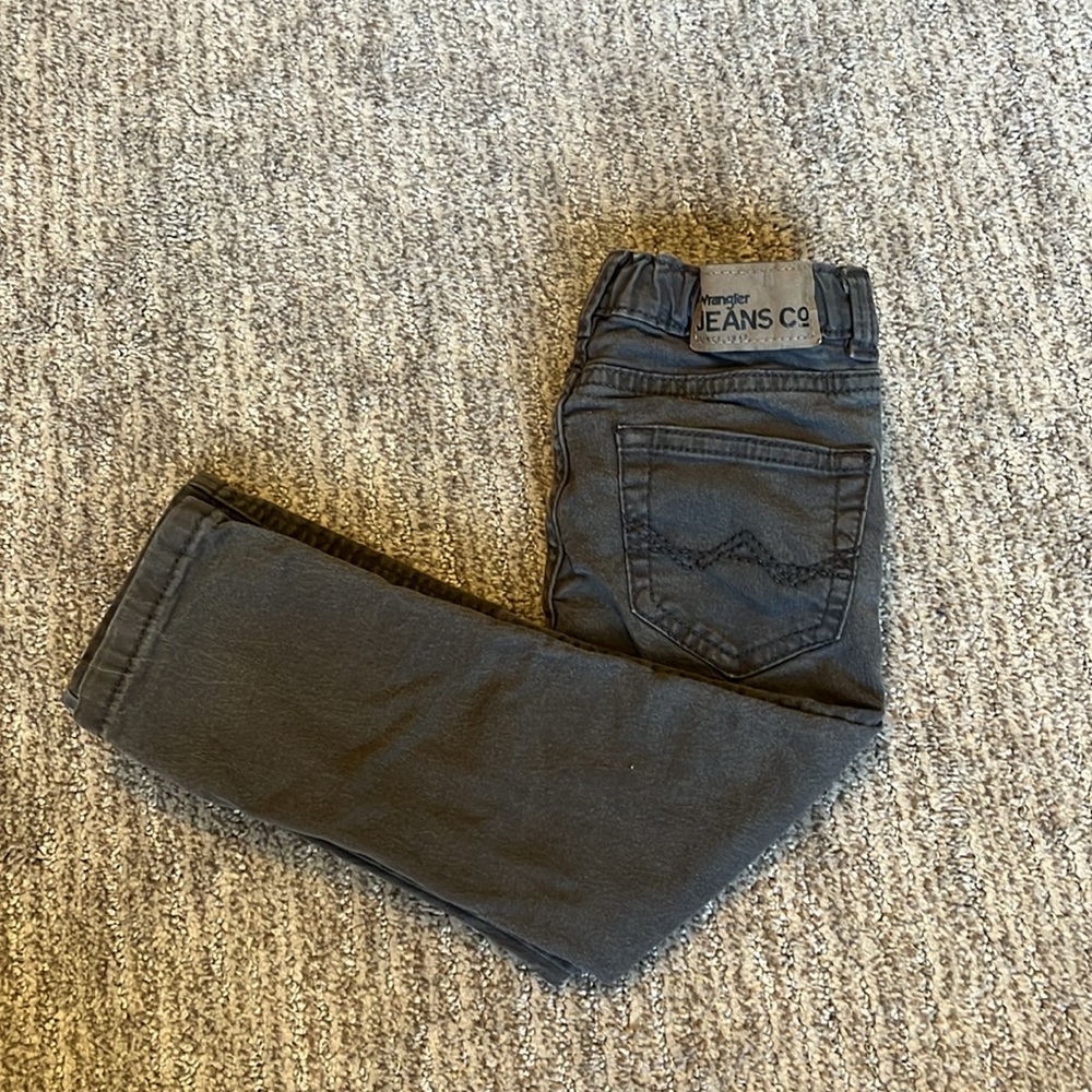 Boys 3t wrangler great jeans